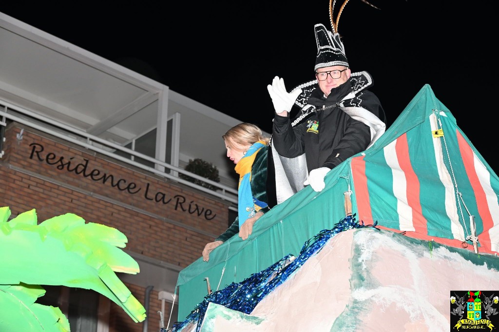 ../Images/Verlichte optocht Noordwijk 2026 010.jpg